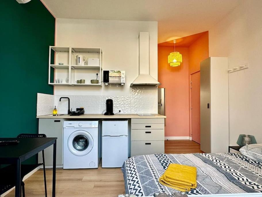 Petit Studio Cosy - Proche Gare Toulon Exterior photo